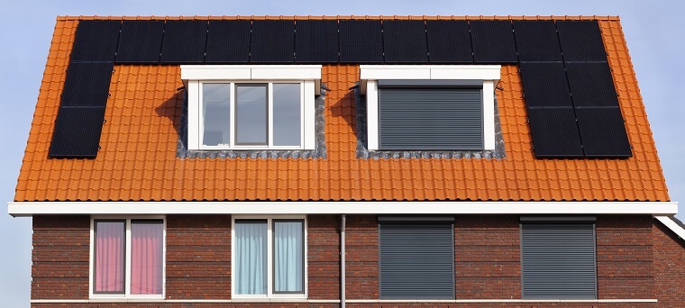 Zwarte zonnepanelen